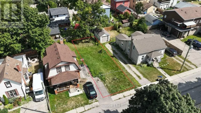 77 METCALF STREET, Woodstock