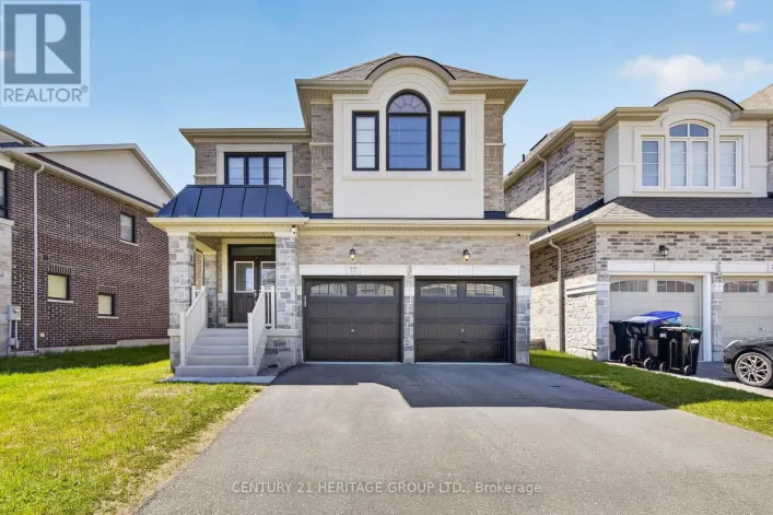 77 MONTROSE BOULEVARD, Bradford West Gwillimbury