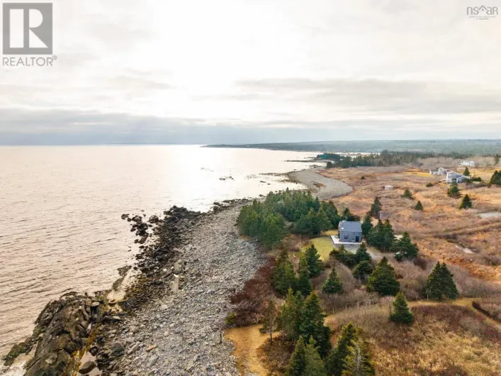 77 Sand Beach Road, Western Head