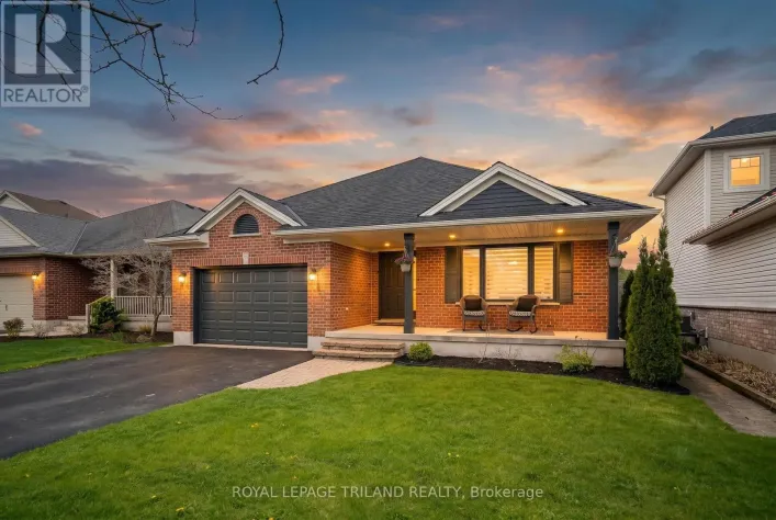 77 SHAW BOULEVARD, Central Elgin