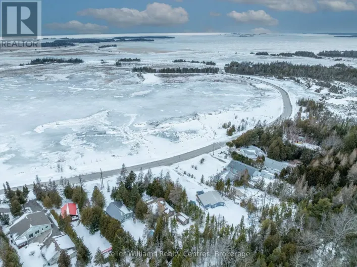 77 SHORELINE AVENUE, South Bruce Peninsula