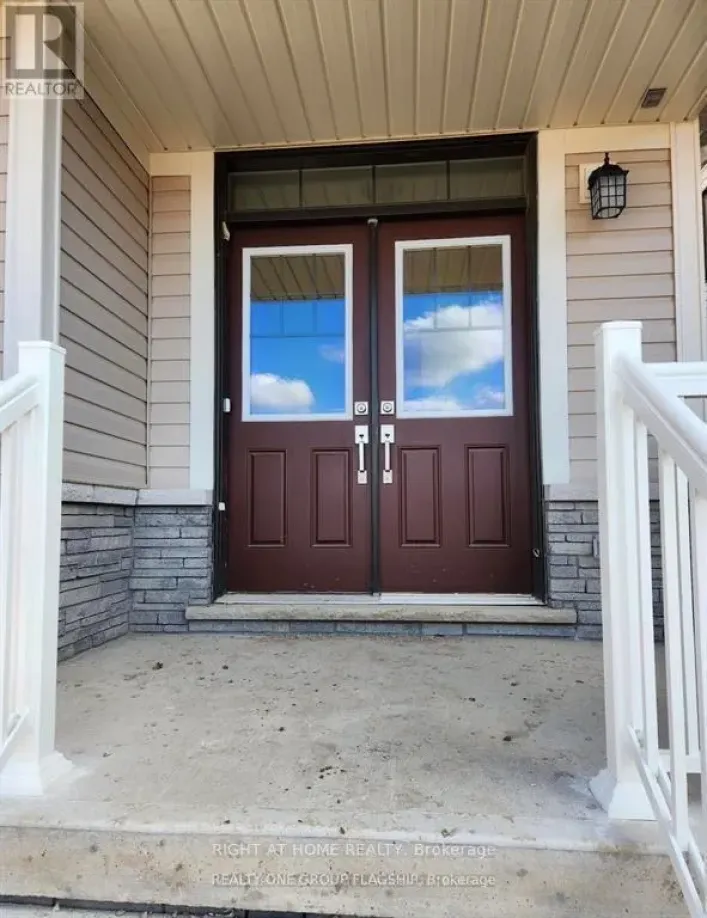 77 WINTERGREEN CRESCENT, Haldimand