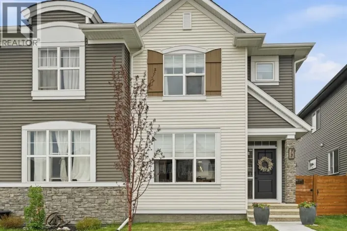 77 Wolf Gate, Okotoks