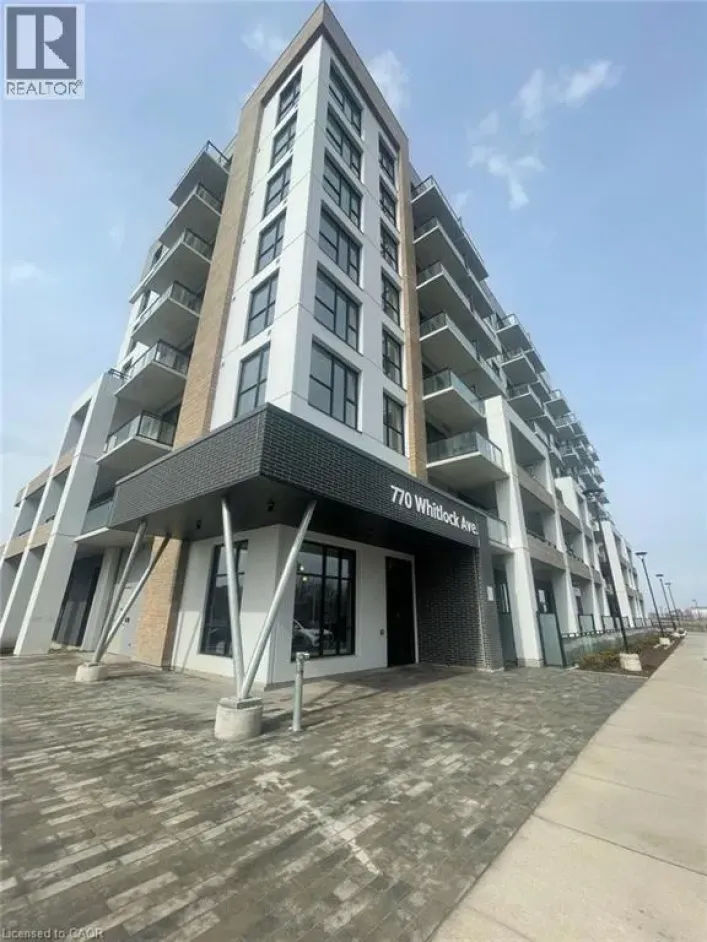 770 WHITLOCK Avenue Unit# 813, Milton