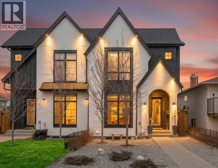 7712 36 Avenue NW, Calgary