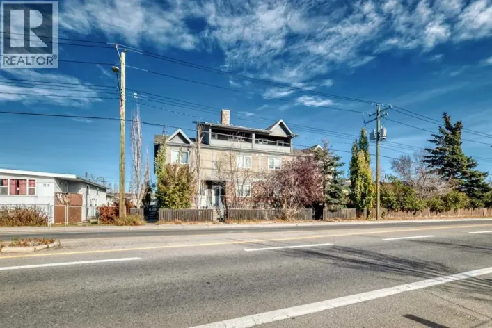 7716 bowness Road NW, Calgary