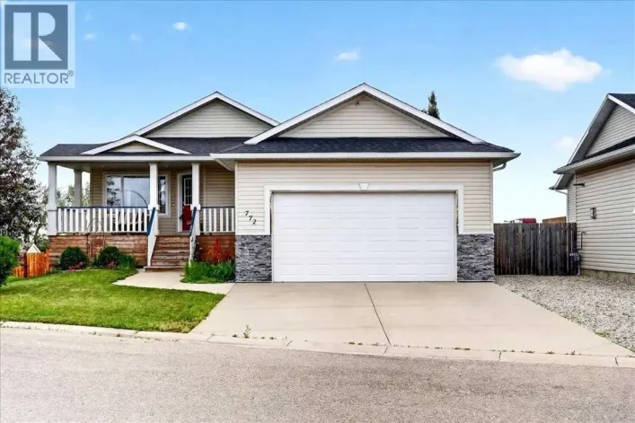 772 Carriage Lane Drive, Carstairs