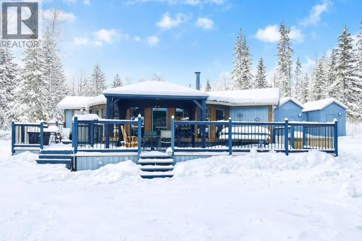 772 S GREEN LAKE ROAD, 70 Mile House