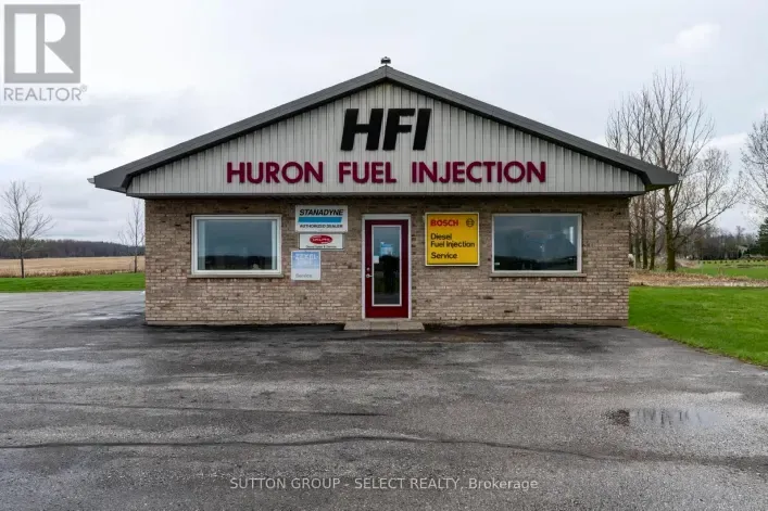 77242 LONDON ROAD, Huron East