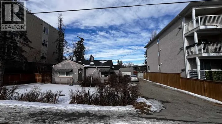 7728 Bowness Road NW, Calgary