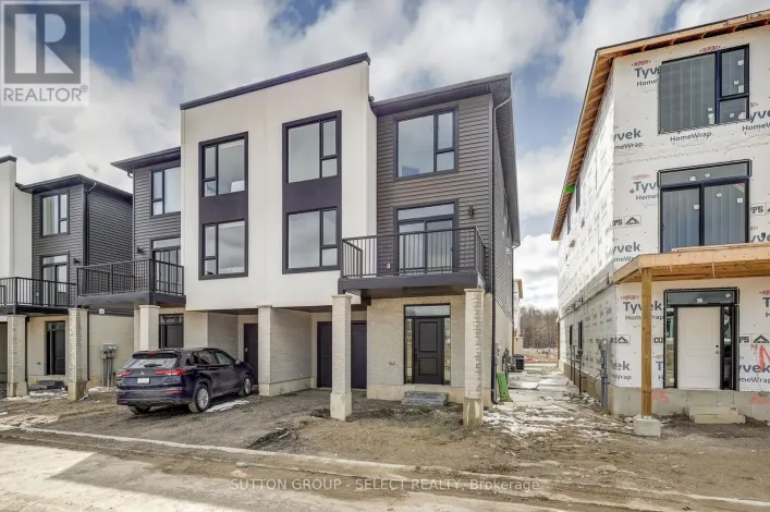 773 BANYAN LANE, London North