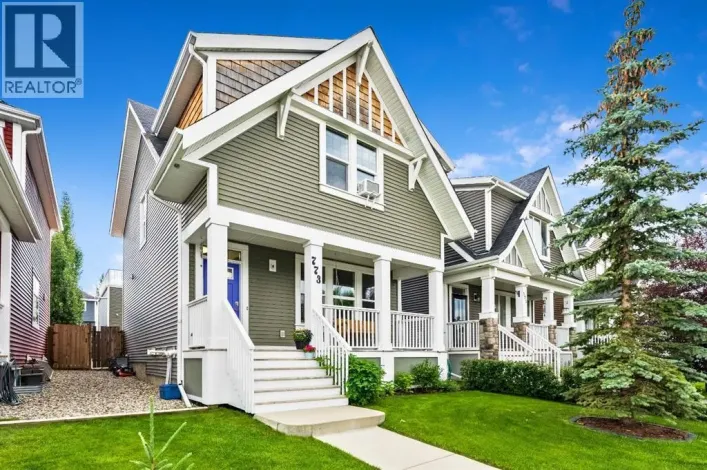 773 River Heights Crescent, Cochrane