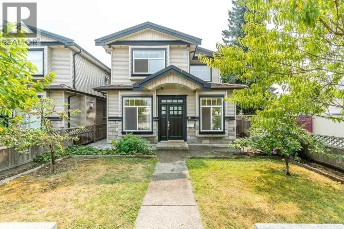 7734 16TH AVENUE, Burnaby