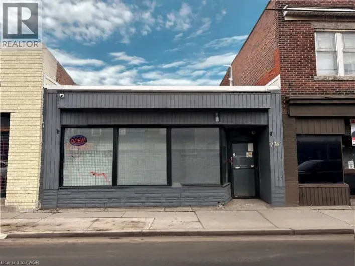 774 BARTON Street E, Hamilton