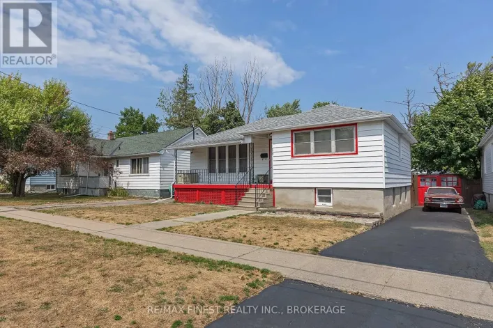 775 ALFRED CRESCENT, Kingston