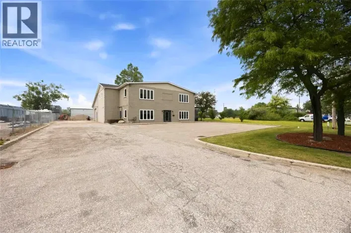 775 ROPER STREET, Sarnia