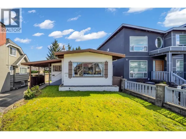 7750 15TH AVENUE, Burnaby