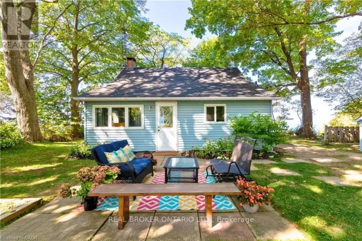 77561 MELENA DRIVE, Central Huron