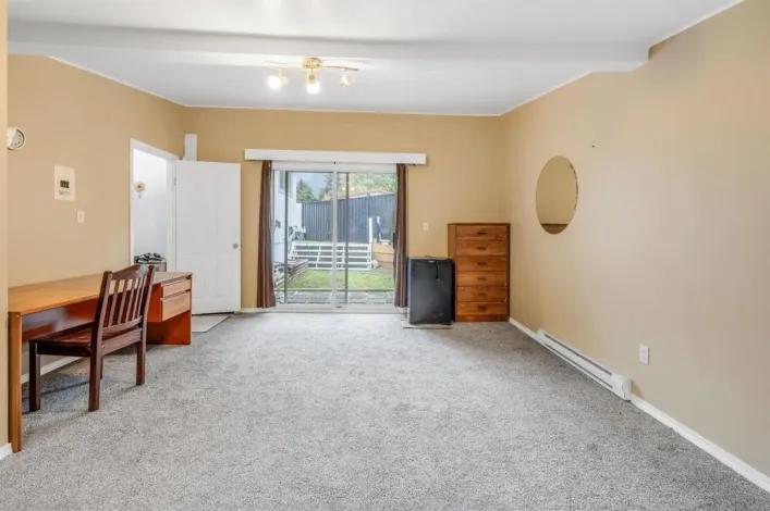 776 7TH AVENUE|Hope, Hope