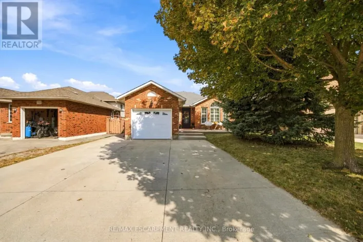 776 ACADIA DRIVE, Hamilton