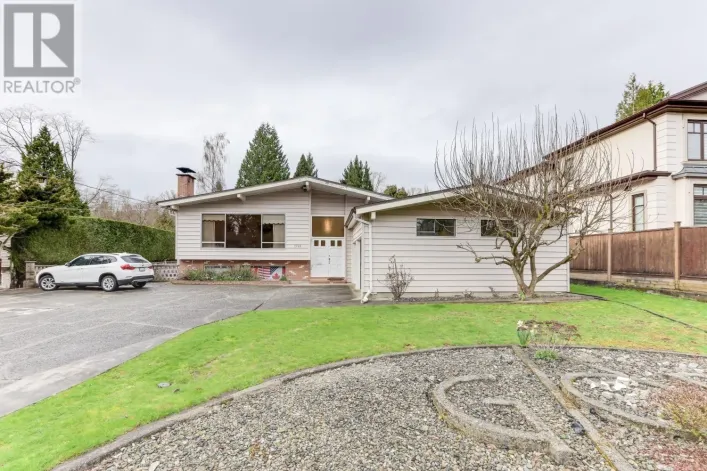 7765 GOVERNMENT ROAD, Burnaby