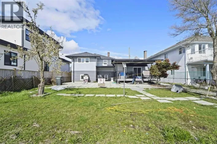 7768 18TH AVENUE, Burnaby