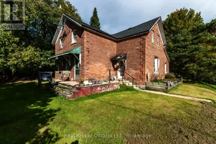 776813 HIGHWAY 10, R.R. #3 HIGHWAY, Chatsworth