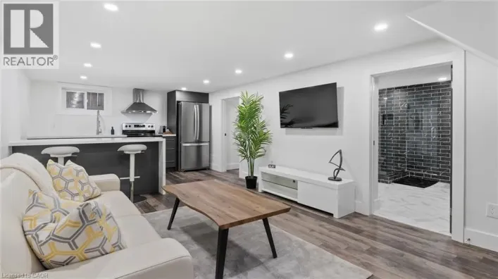 777 UPPER GAGE Avenue Unit# 2, Hamilton