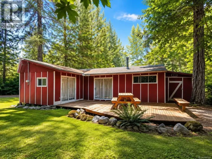 7775 Central Rd, Hornby Island