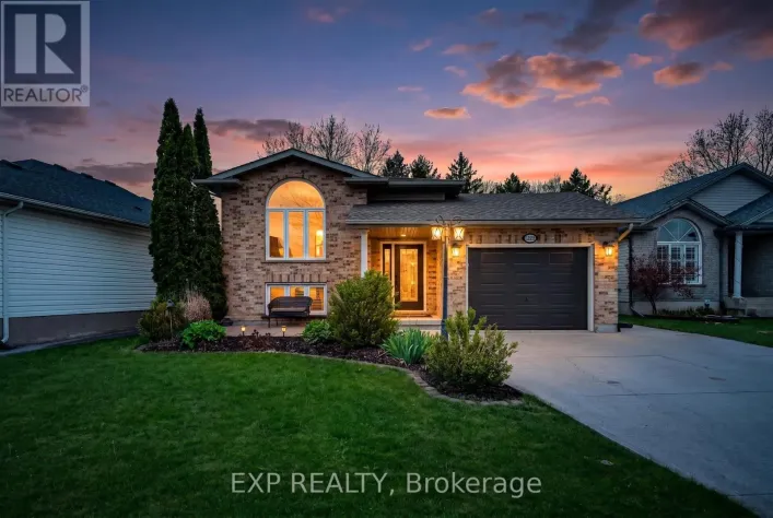 7789 ASCOT CIRCLE, Niagara Falls