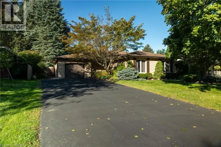 78 BERKLEY Crescent, Simcoe