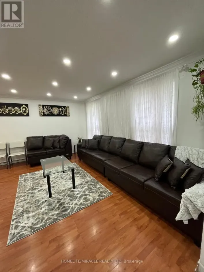 78 CRITTENDEN SQUARE, Toronto