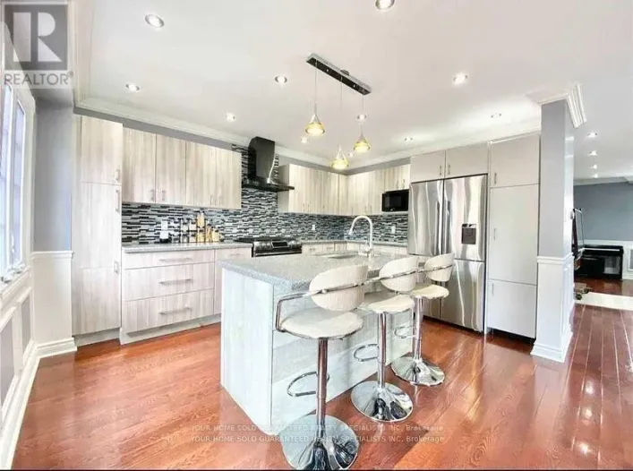 78 HUNTINGTON AVENUE, Toronto