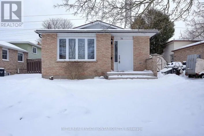 78 LYSANDA COURT, London South