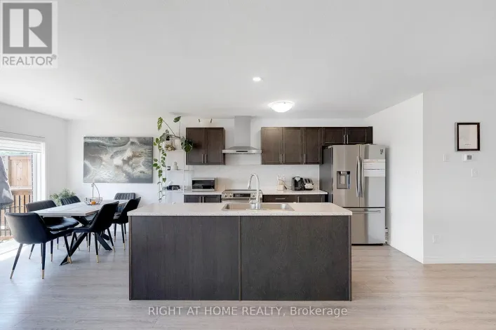 78 PONY WAY, Kitchener