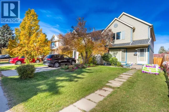78 Queen Anne Close SE, Calgary