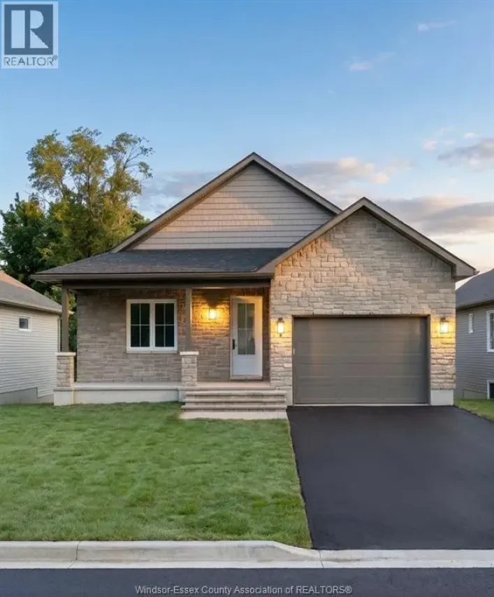 78 RABB STREET, Smiths Falls