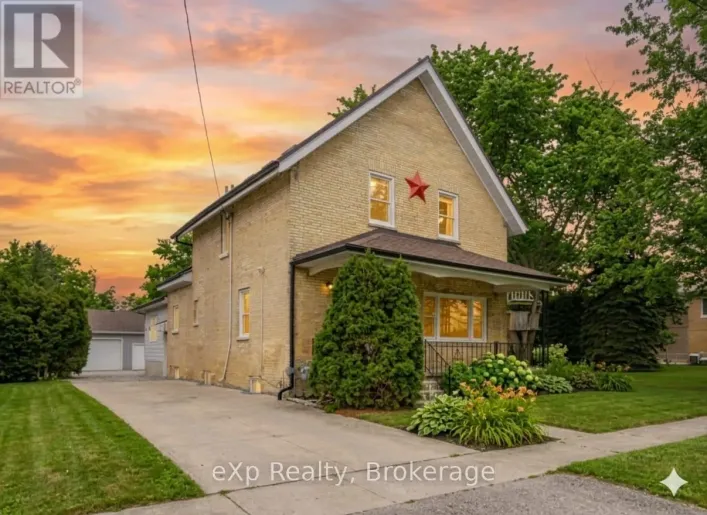 78 VICTORIA AVENUE E, South Huron