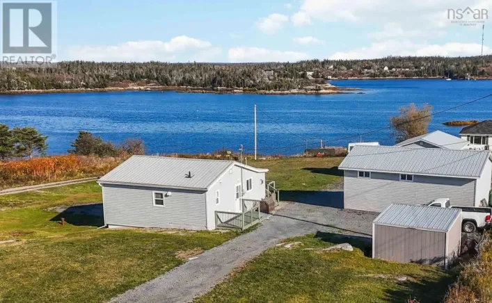 78 West Dover Road, West Dover