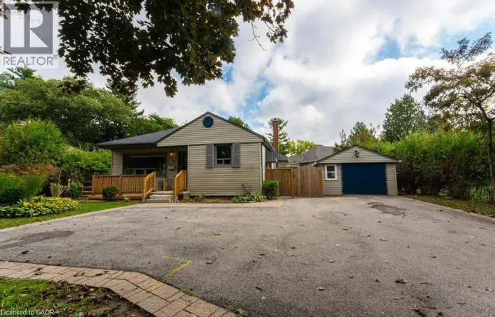 78 WILSON Street E, Ancaster