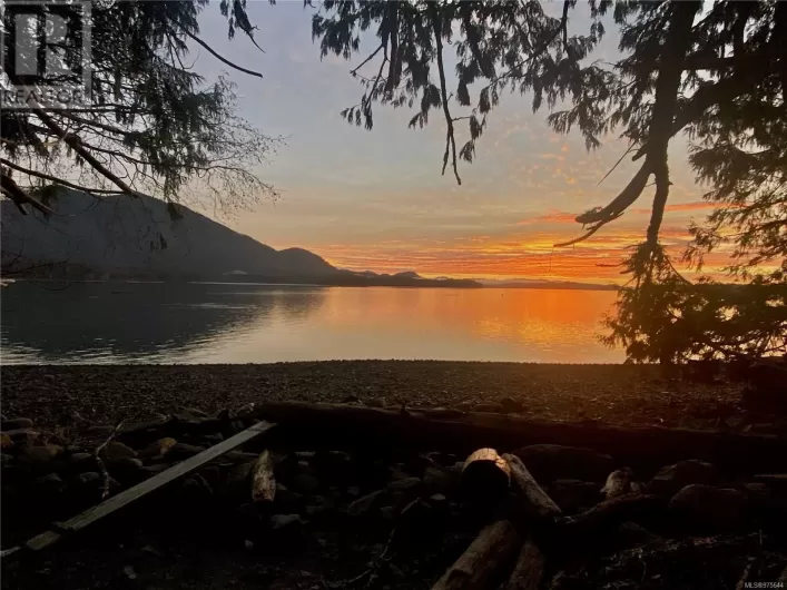 780 Campbell St, Tofino