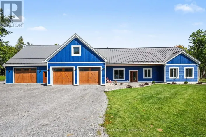 780 MCKENZIE AVENUE, McNab/Braeside