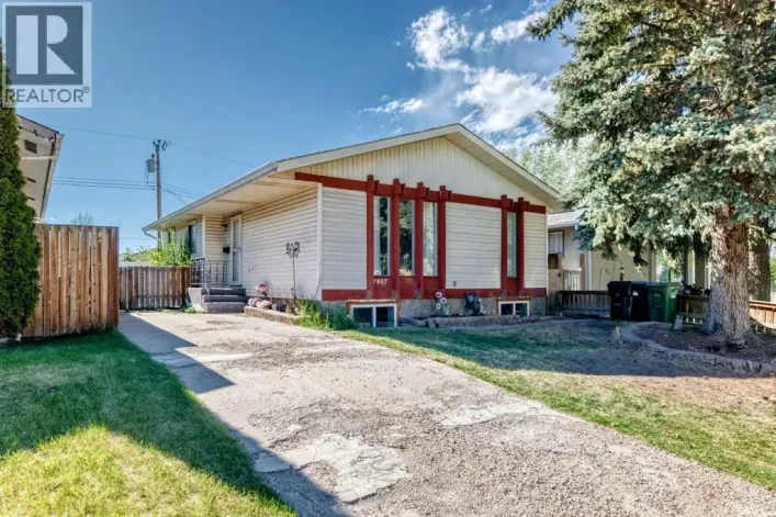 7807 20A Street SE, Calgary