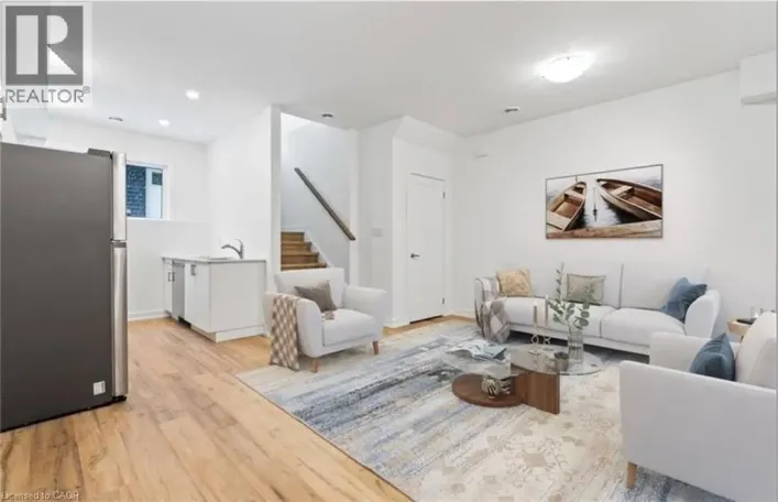 781 CLARE Avenue Unit# 111, Welland