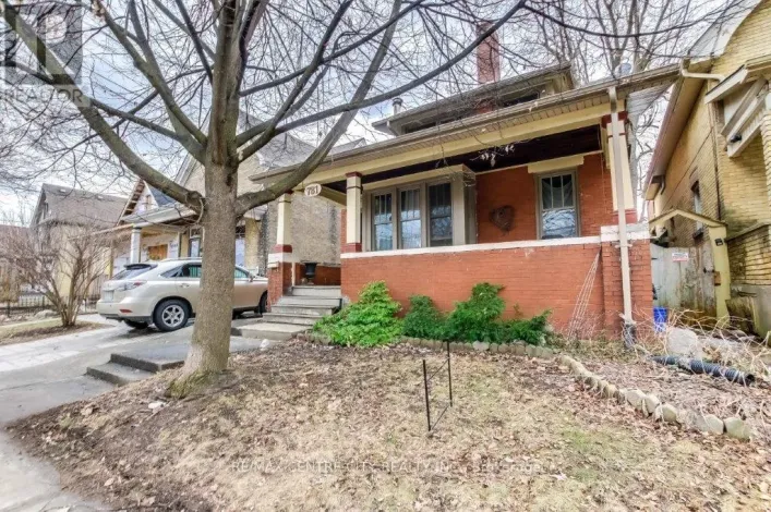 781 DUFFERIN AVENUE, London East