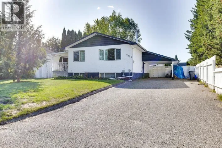 7823 QUEENS CRESCENT, Prince George