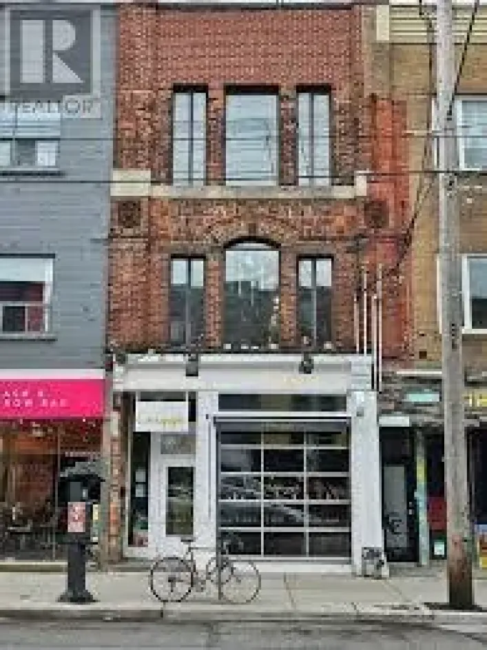 783 QUEEN STREET W, Toronto