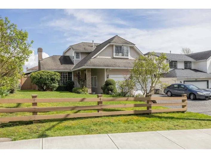 7838 160 STREET, Surrey