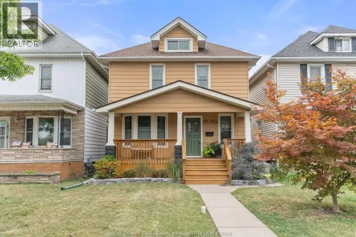 785 MOY AVENUE, Windsor