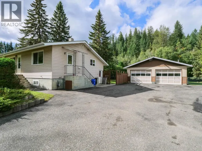 House for sale: 785 NORTH FRASER DRIVE, Quesnel